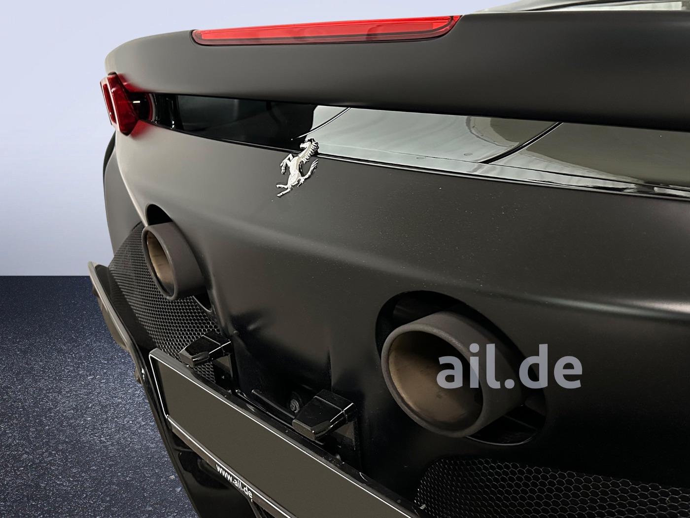 Ferrari SF90 Spider Nero Opaco Carbon PACK Racing Seat