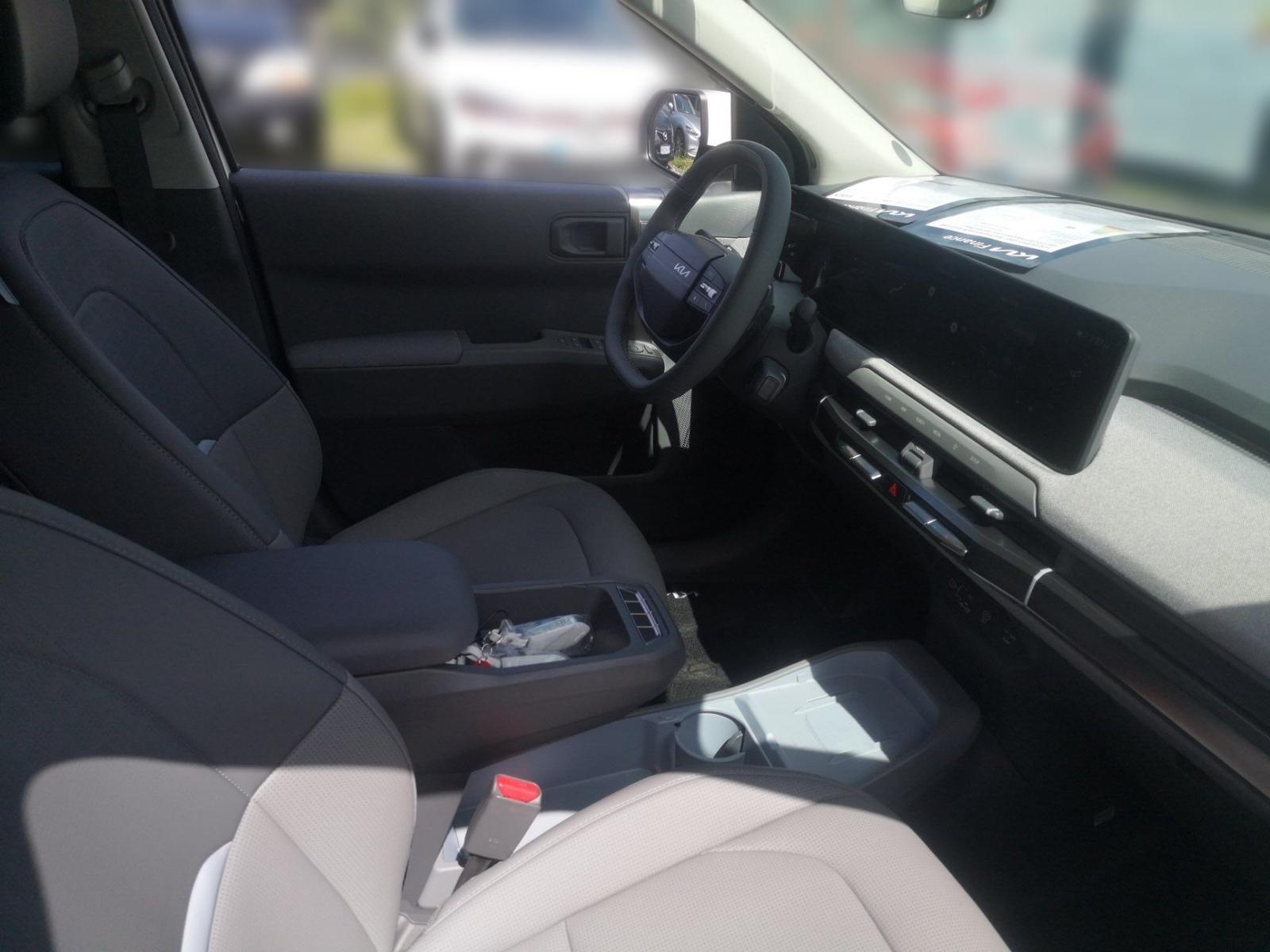 Kia EV3 81 kW/h Earth ACC KeyLess LED Navi PDC LM