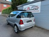 Mercedes-Benz A 190 AVANTGARDE TEILL/SHZ/KLIMA/FALTDACH - Mercedes-Benz A 190 mit Benzin-Antrieb