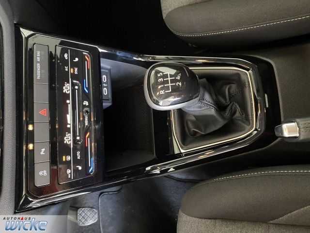 T-Cross 1.0 TSI Life NAVI KLIMA PDC LED KAMERA