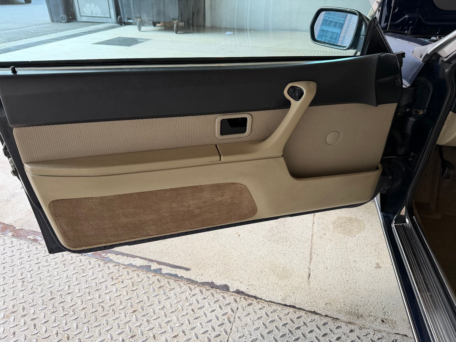 Fahrzeugabbildung BMW 635 CSI, Top-Zustand mit Klima u. Schiebedach