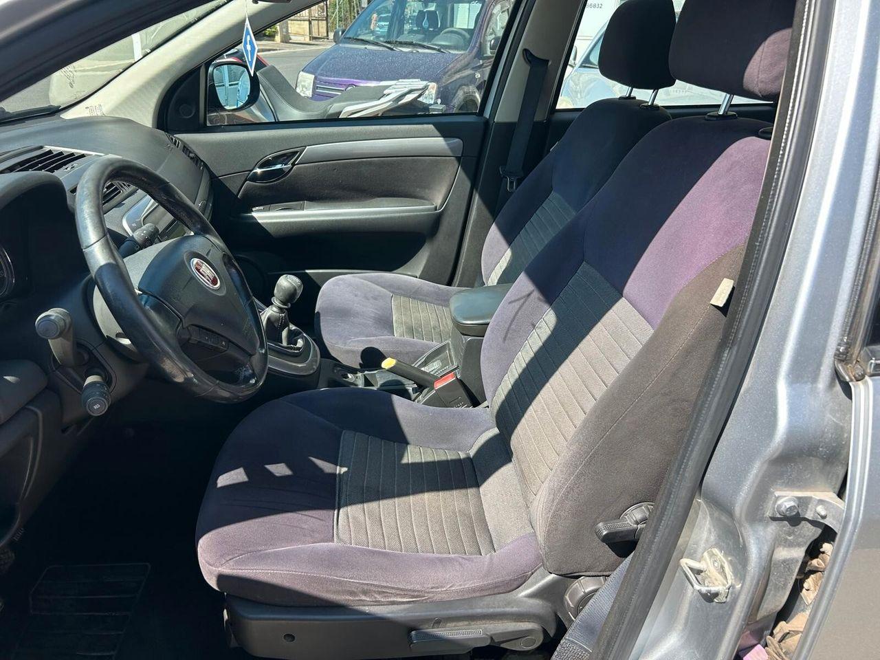 Fiat Croma 2010 — photo 6