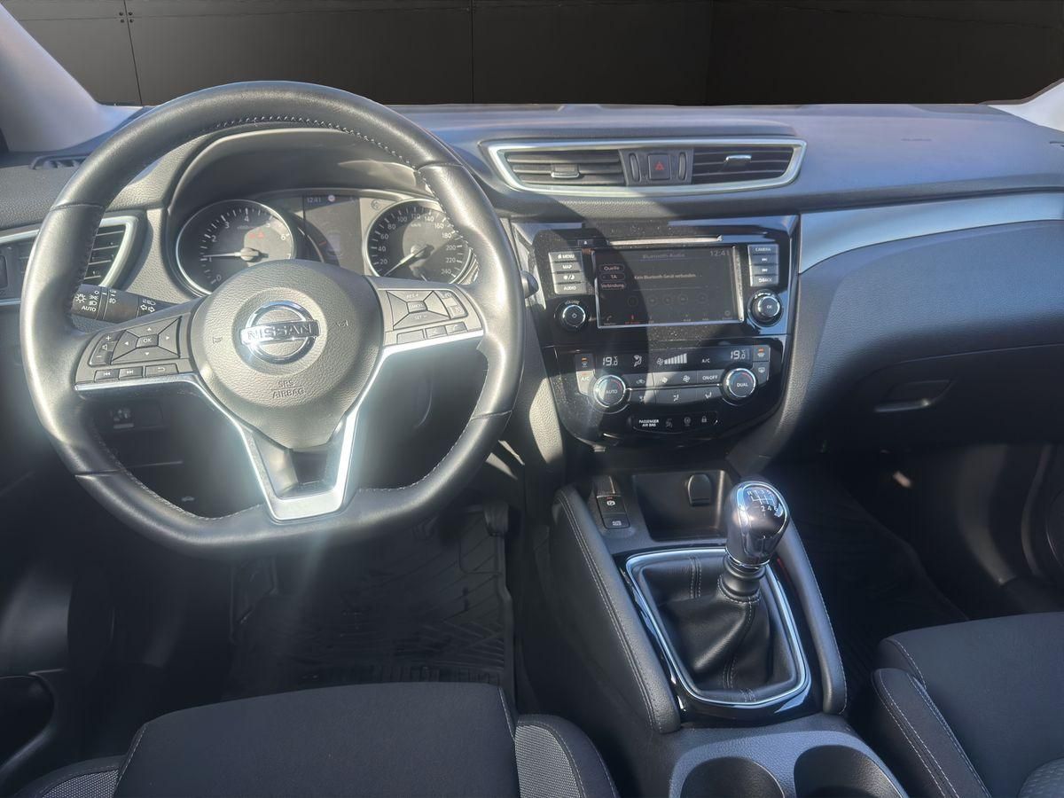 Qashqai N-Connecta 1.3 - NAVI DAB GRA KLIMA