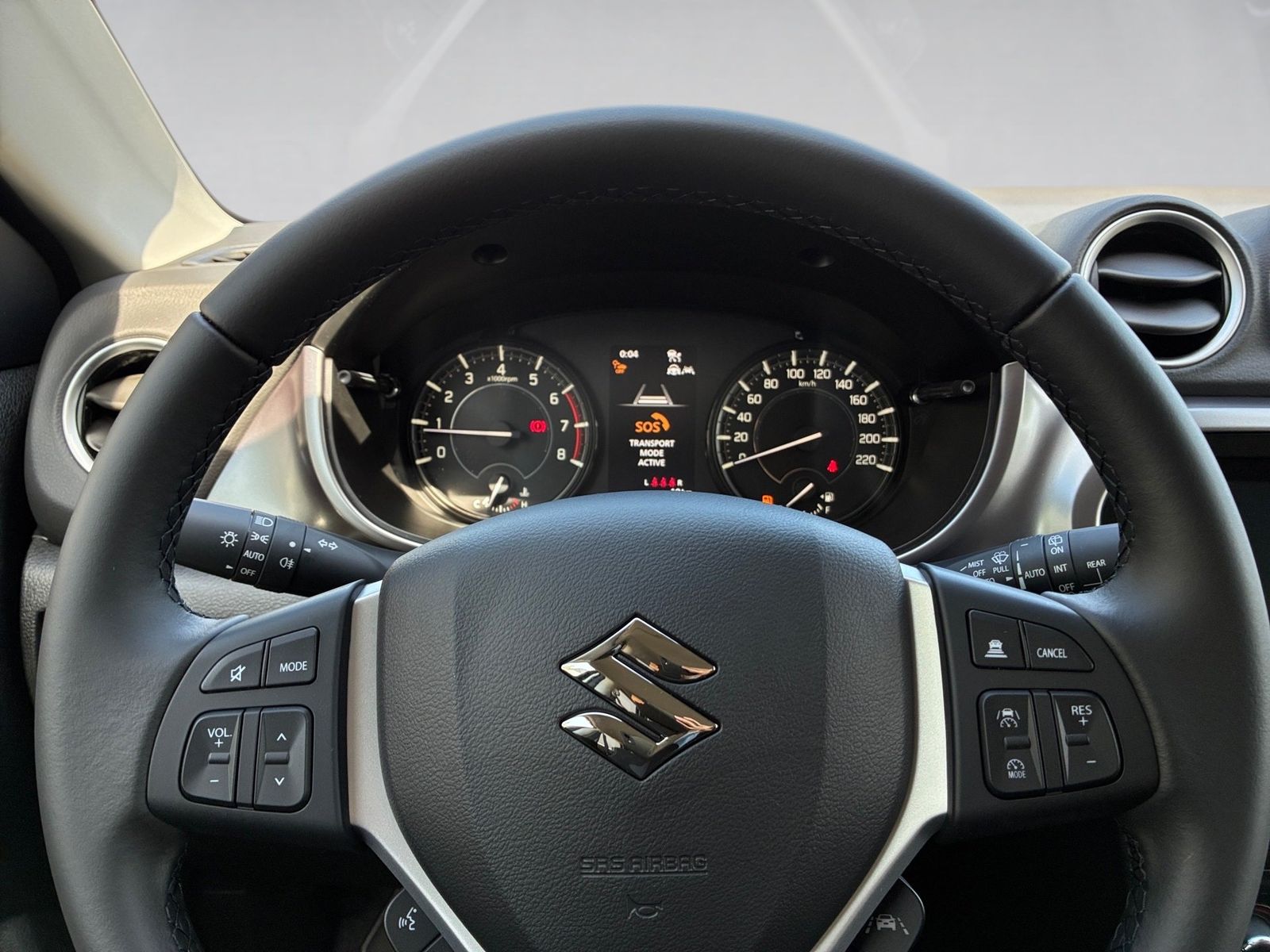 Fahrzeugabbildung Suzuki Vitara 1.4 4x2 Comfort Sitzhz,Navi,Kamera,LED