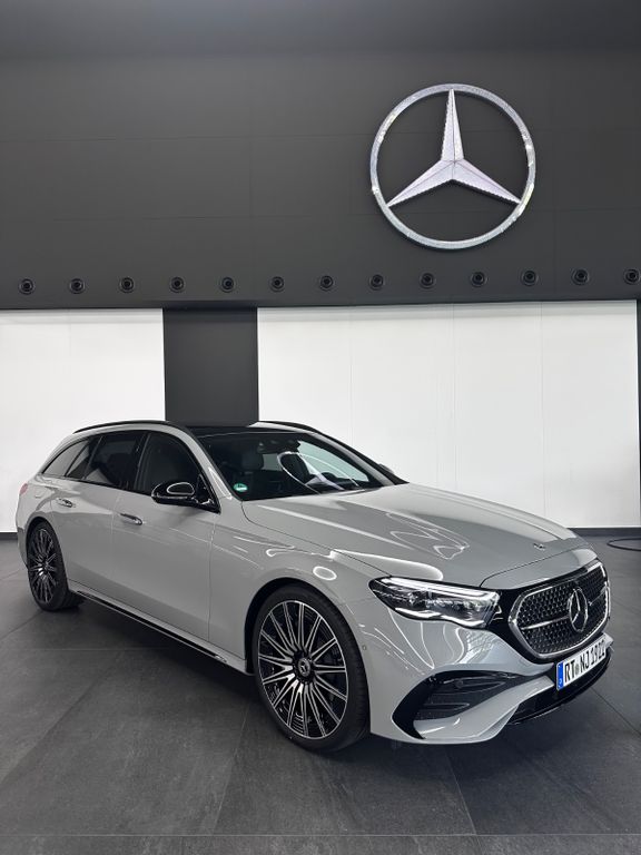 Image of Mercedes-Benz 220