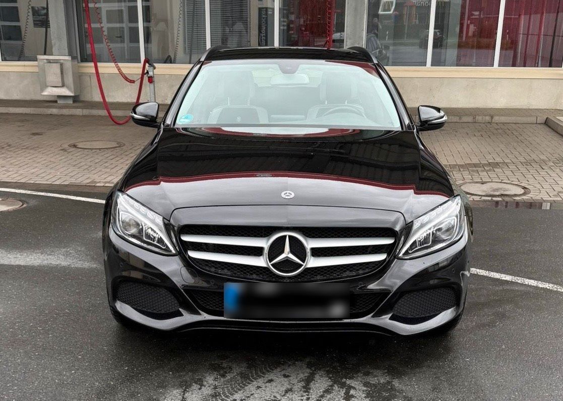 MERCEDES-BENZ Mercedes Benz C 220