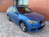 BMW X1 Baureihe X1 xDrive 25 d M Sport - mit Diesel-Antrieb: Blau, Alcantara, Panorama-Dach