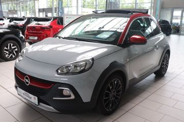 Fotografie des Opel Adam 1.4 Rocks Faltdach