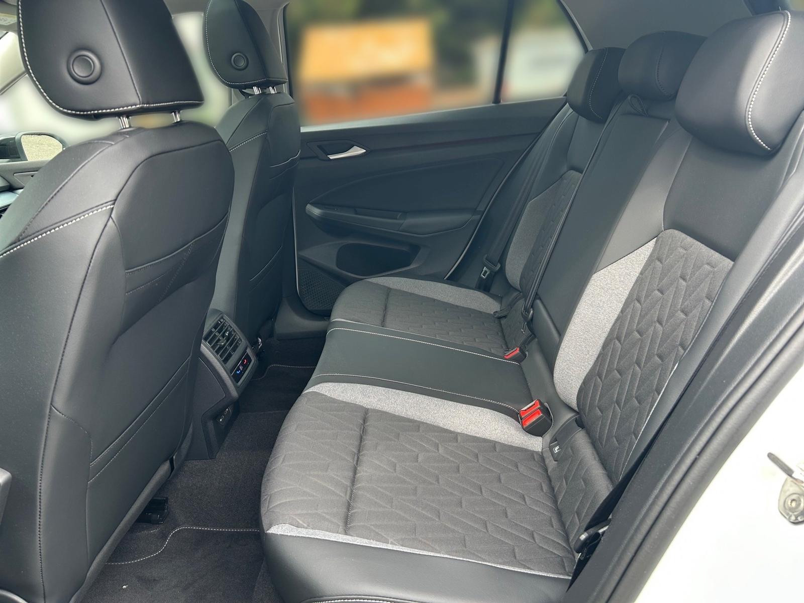 Volkswagen Golf VIII 1.5 TSI Energy *PANO*KAMERA*NAVI*, миниатюра 14