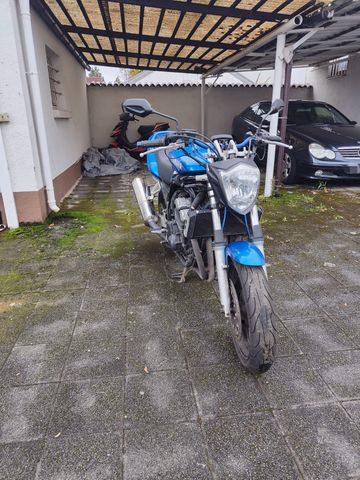 Yamaha Fazer 600 RJ02 - A2 Bike (Unfallfahrzeug)