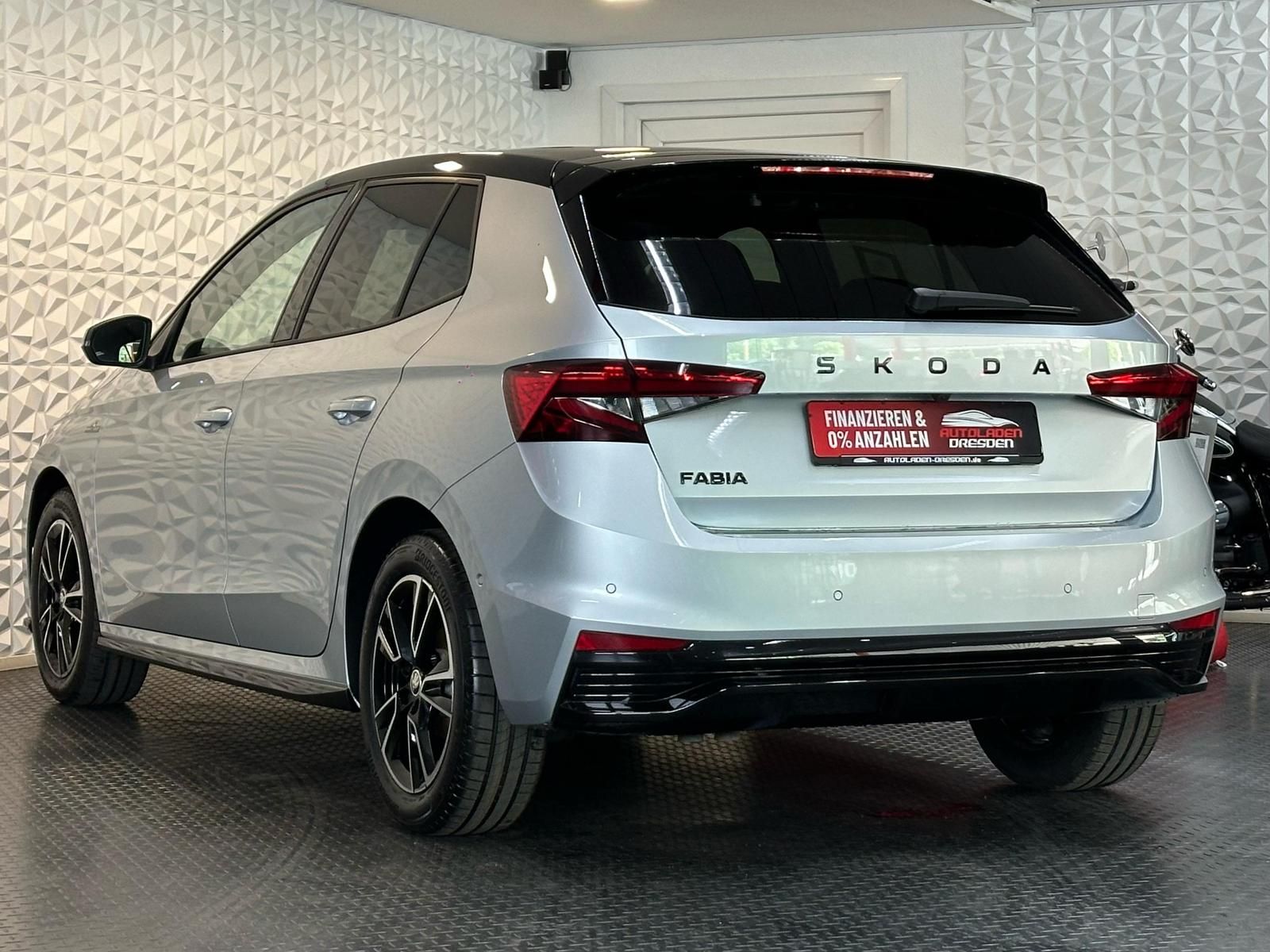 SKODA Fabia 1.5TSI MONTE CARLO LED#ACC#SPUR#PANO#CAM - Image 5
