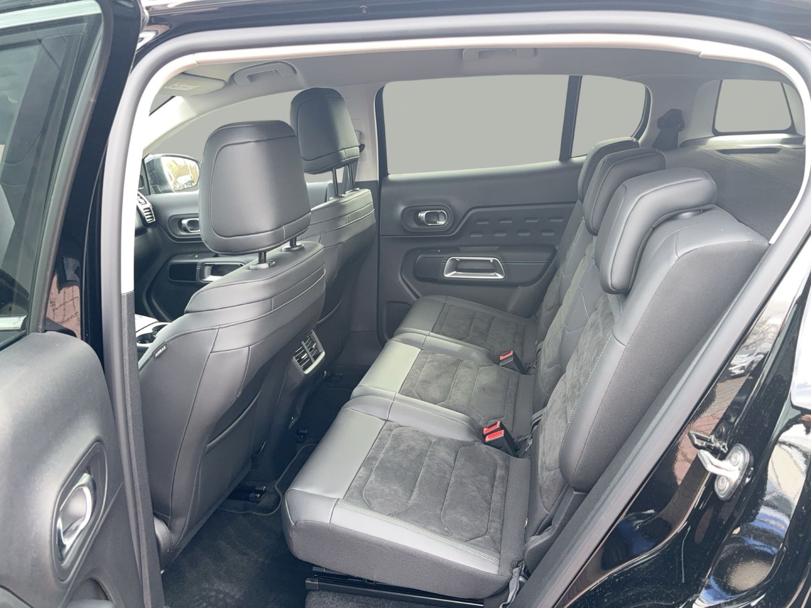 C5 Aircross 1.2 Mild-Hybrid 136 MAX, Full LED, P