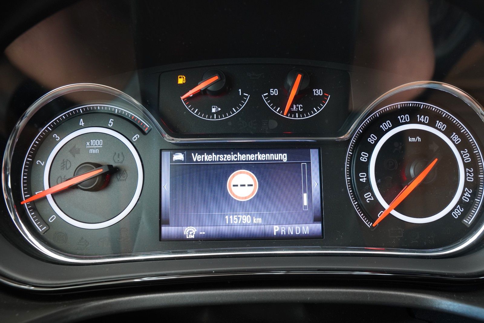 Fahrzeugabbildung Opel Insignia A Country Tourer 4x4 *Leder*Navi*Autom*