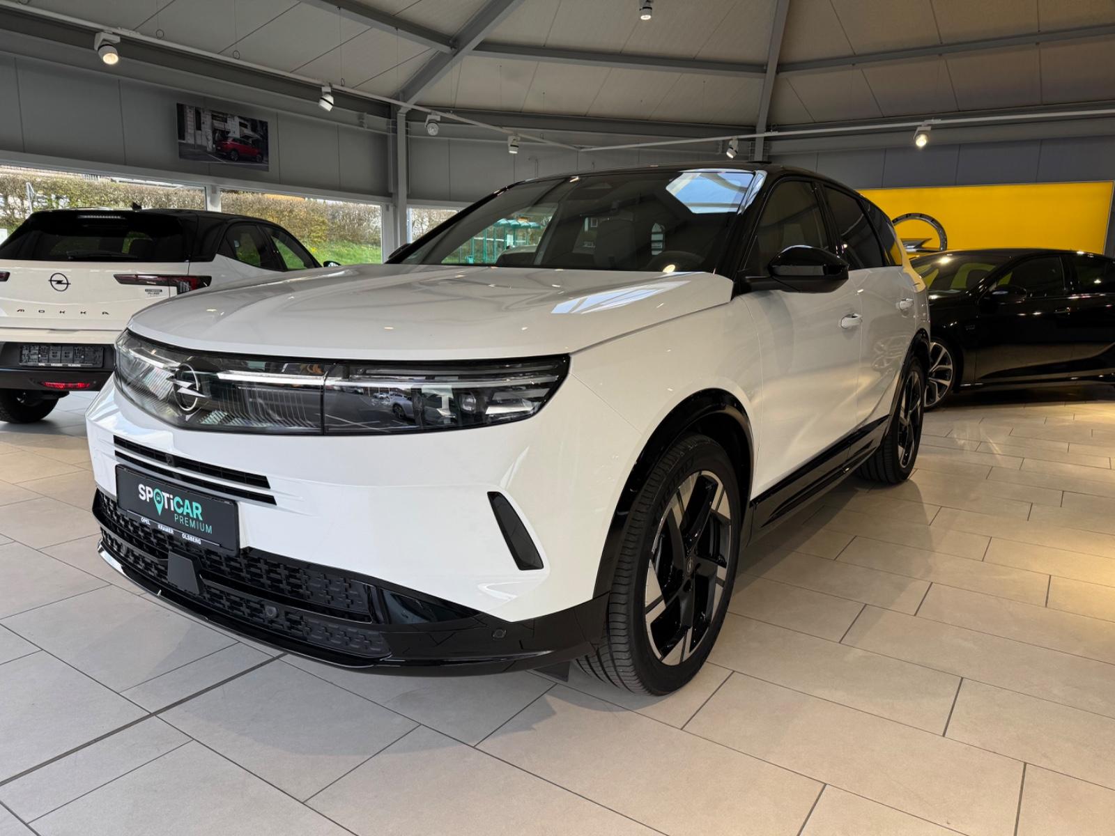 Opel Grandland GS PHEV 195PS Panoramadach Focal