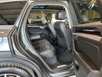 Volkswagen Touareg 4Motion eHybrid *1.Hand*HeadUP*Voll*