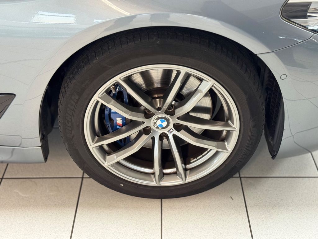 BMW 530 d M Sport /Headup/Shadowline/AHK BMW 530 d M Sport /Headup/Shadowline/AHK