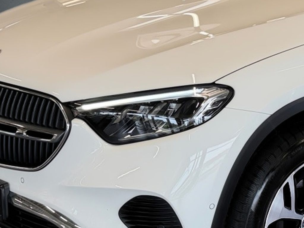 Mercedes-Benz GLC 300 de 4M AVANTGARDE MBUX TOTW AMBIENTE AHK foto 2