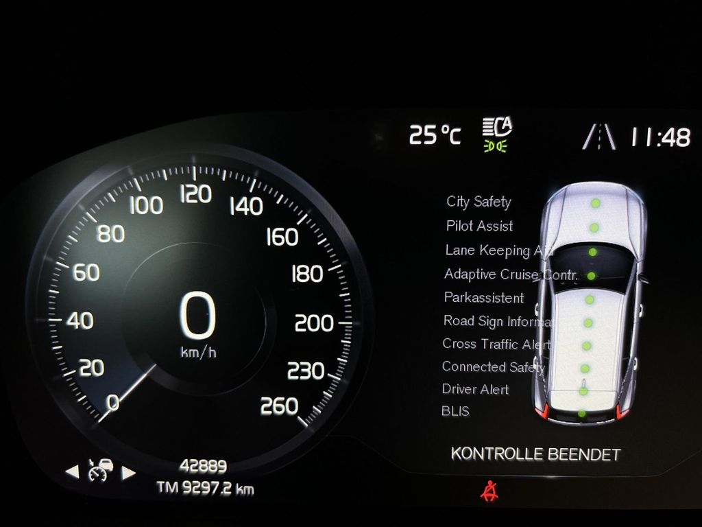 Volvo XC40 T5 R-Design Expression Recharge ACC BLIS