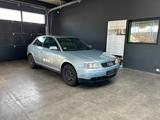 Audi A3 Attraction 1,6Ltr.*8-fach bereift*Xenon*Klima - gebrauchte Audi A3 aus dem Jahr 2002
