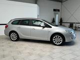 Opel Astra J Sports Tourer Sonderm. 150 Jahre Opel - Opel Astra: J Sports Tourer