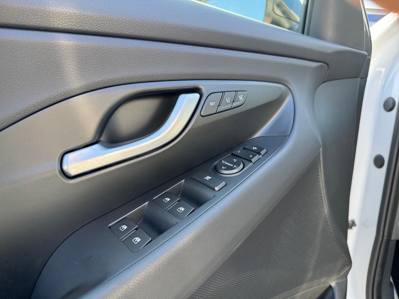 Fahrzeugabbildung Hyundai i30 N-LINE *SPORT-PAKET*PANO*NAVI*KAMERA*LED*BT
