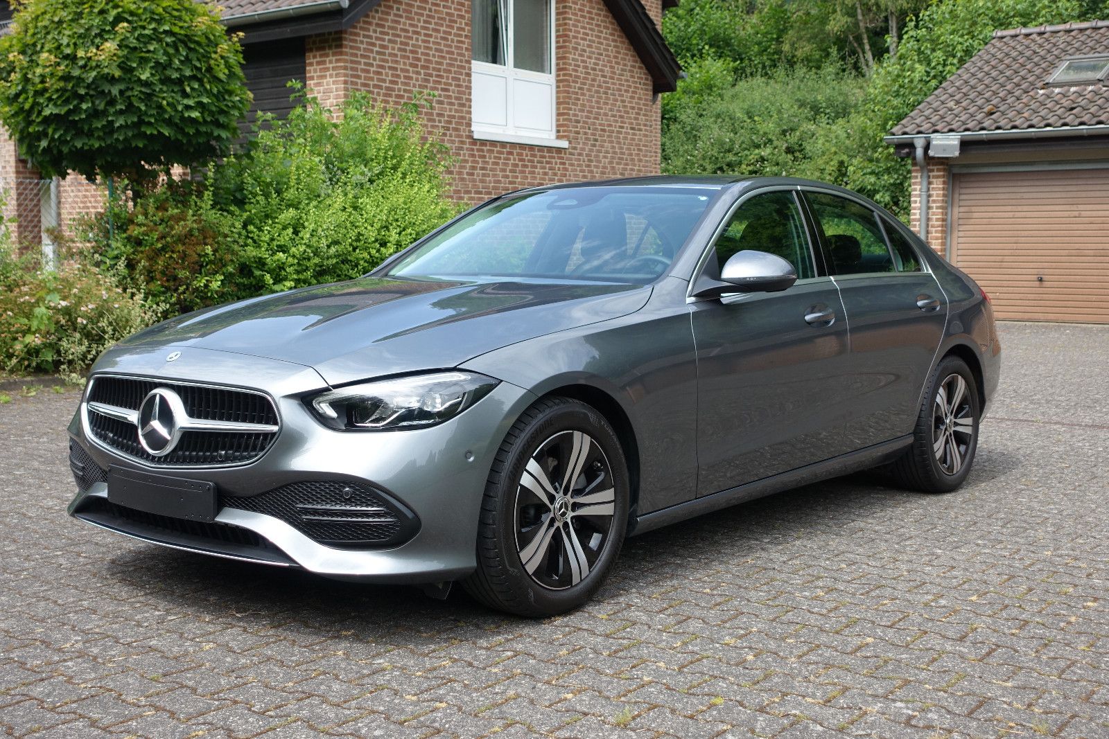 MERCEDES-BENZ C 180 Avantgarde, AHK, LED, Rückfahrkamera