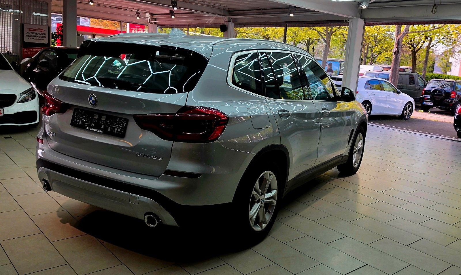BMW X3 xDrive 20 d Advantage foto 2