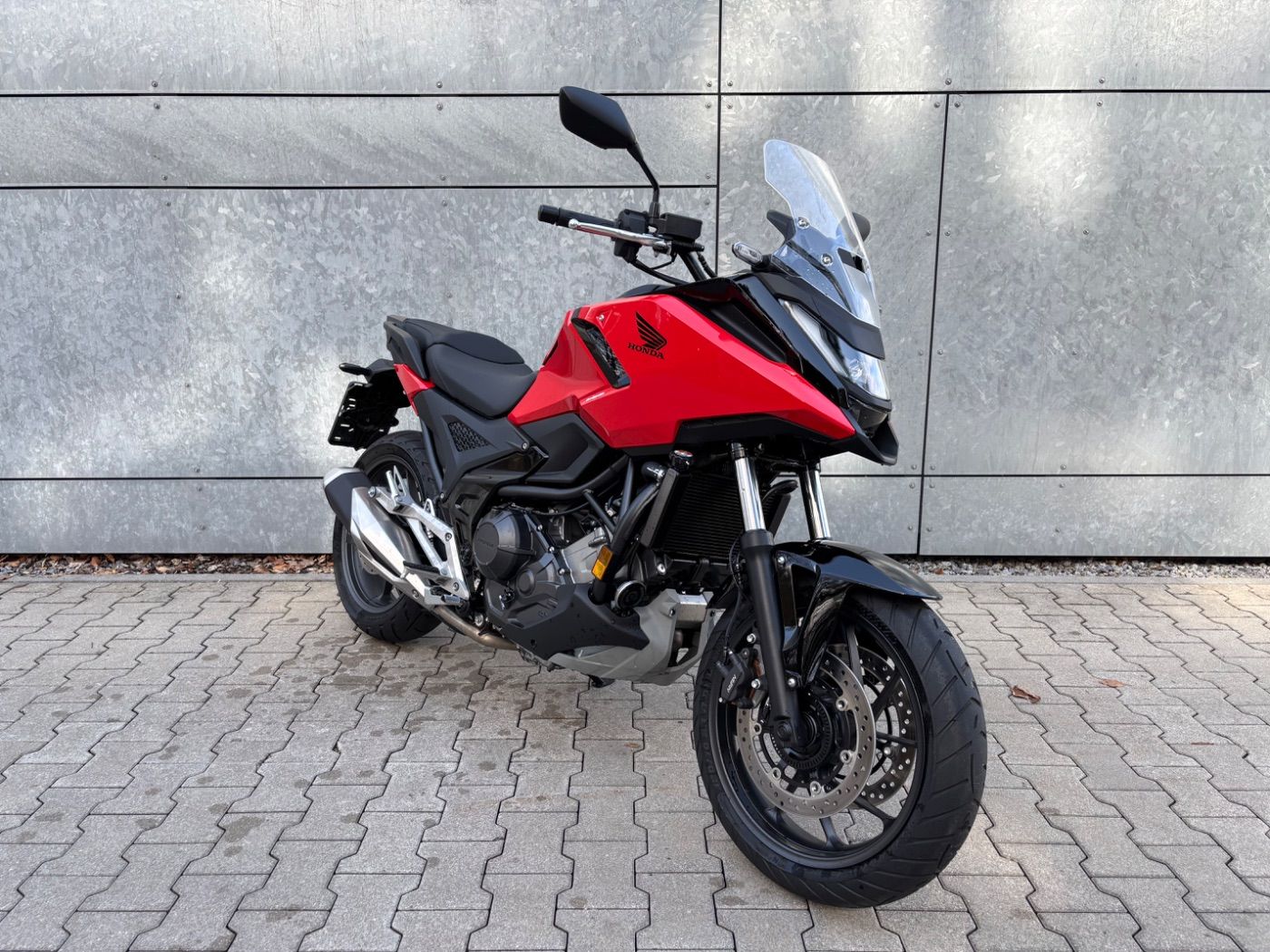 Fahrzeugabbildung Honda NC 750 X A 2025 Hauptständer