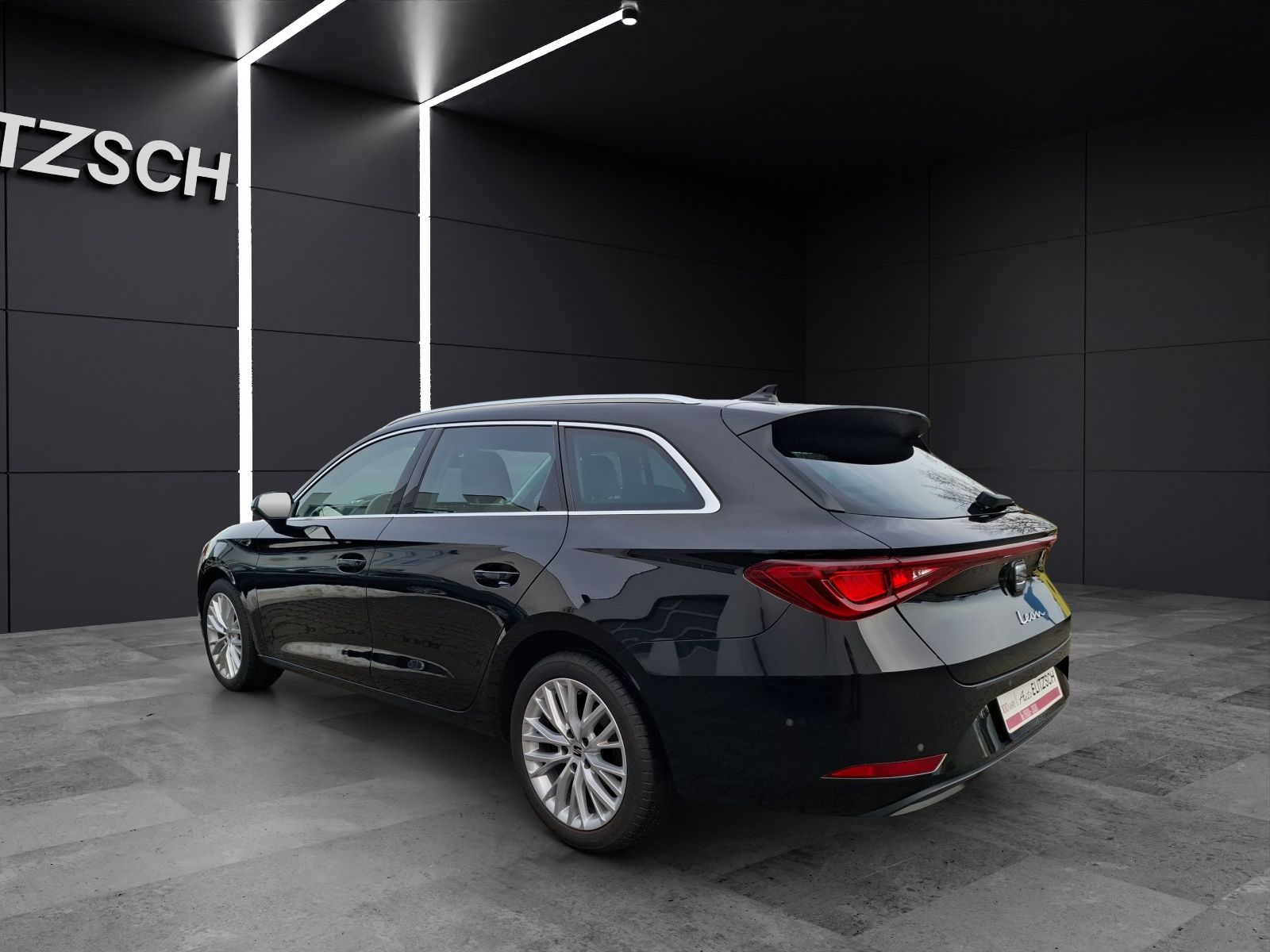 Fahrzeugabbildung SEAT Leon ST TSI Xcellence LED Navi ACC RFK SH