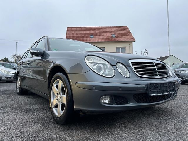 Mercedes-Benz E 220 T CDI SHZ + TEMP + AHK + SCHIEBED