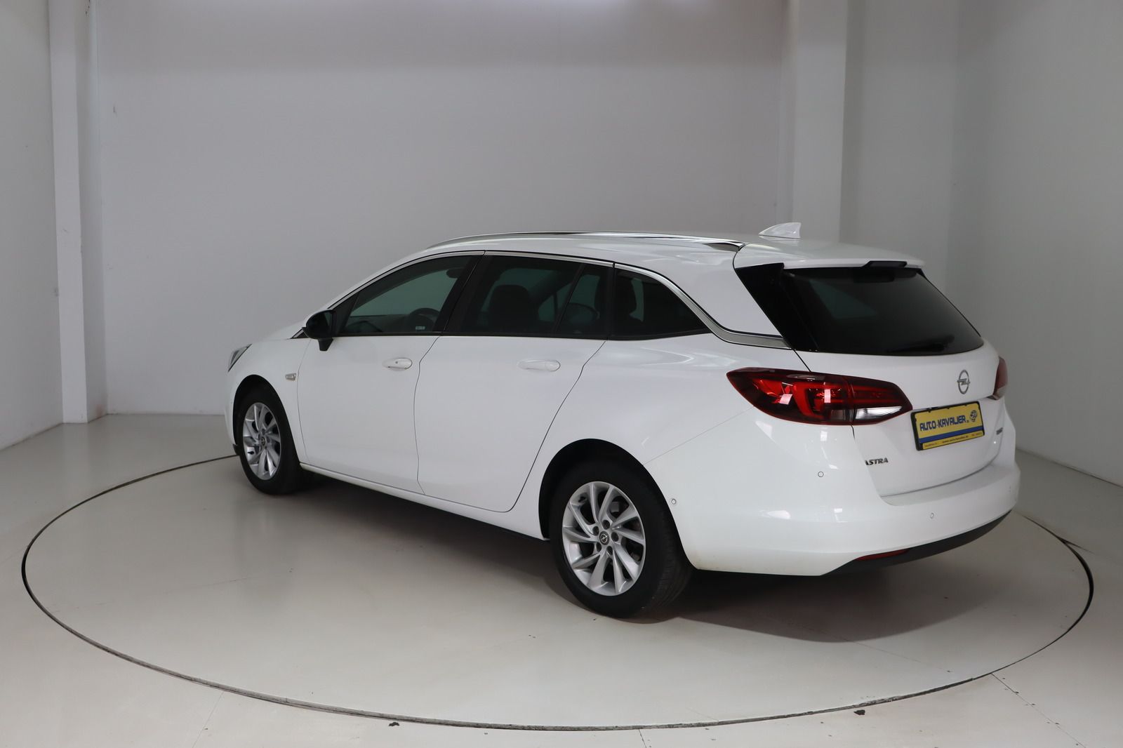 Fahrzeugabbildung Opel Astra K Sports Tourer 1.4 Turbo * LED Matrix * I