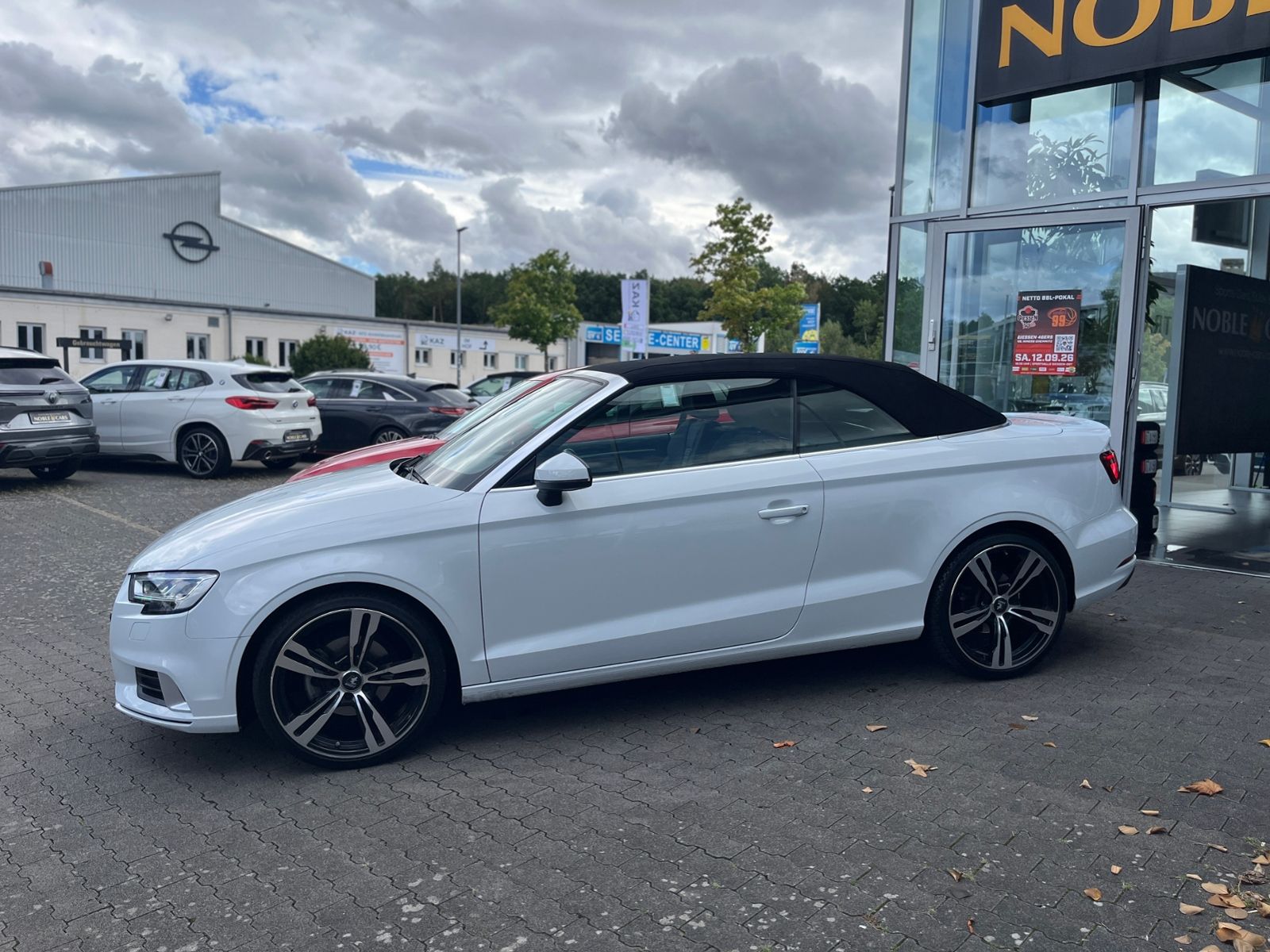 Fahrzeugabbildung Audi A3 Cabriolet Sport 35 TFSI S tronic AHK NAVI LED