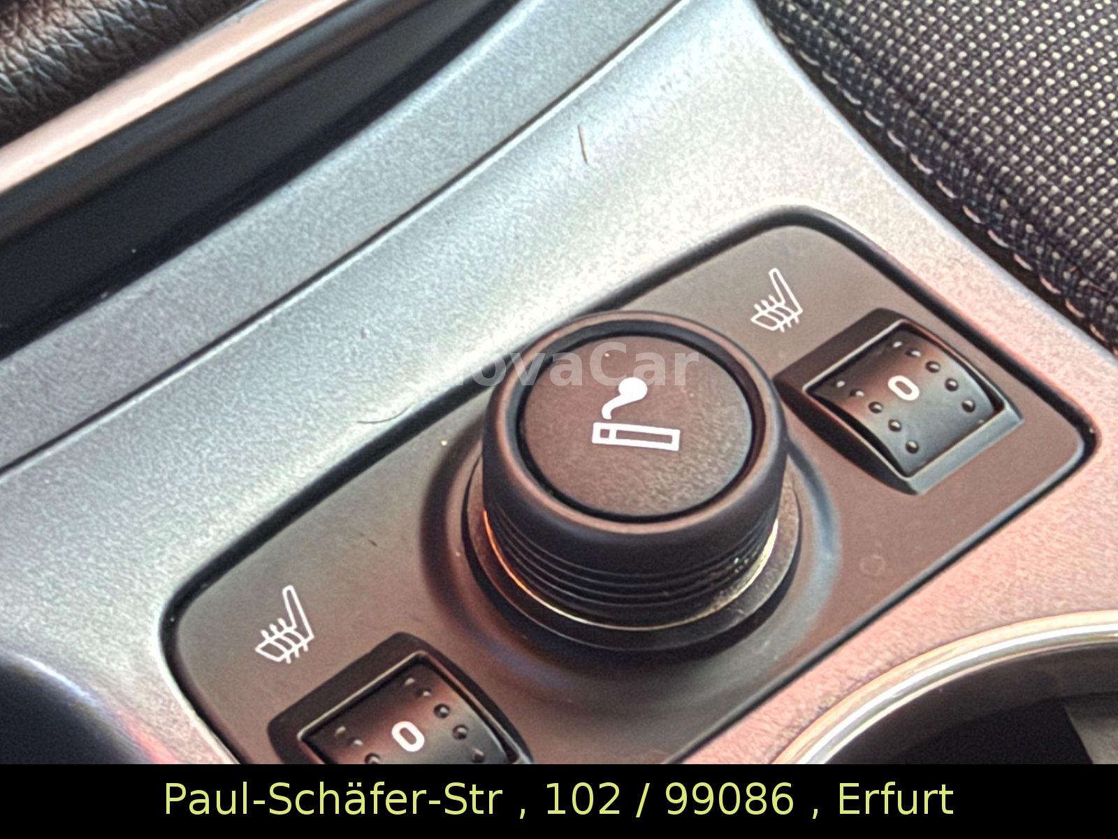 Ford C-MAX 2014 — photo 21