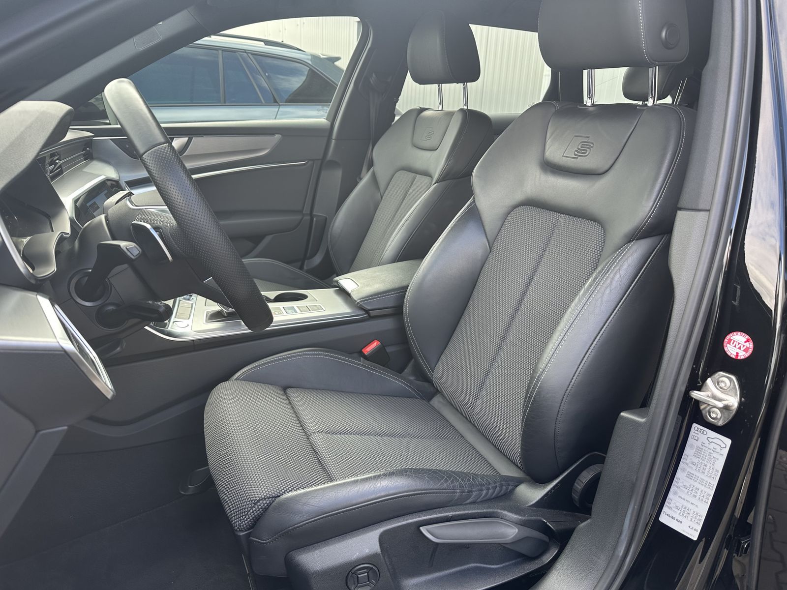 Fahrzeugabbildung Audi A6 Avant 40 TDI S-Line NAV+LED+ACC+KAM+B&O+19ZO