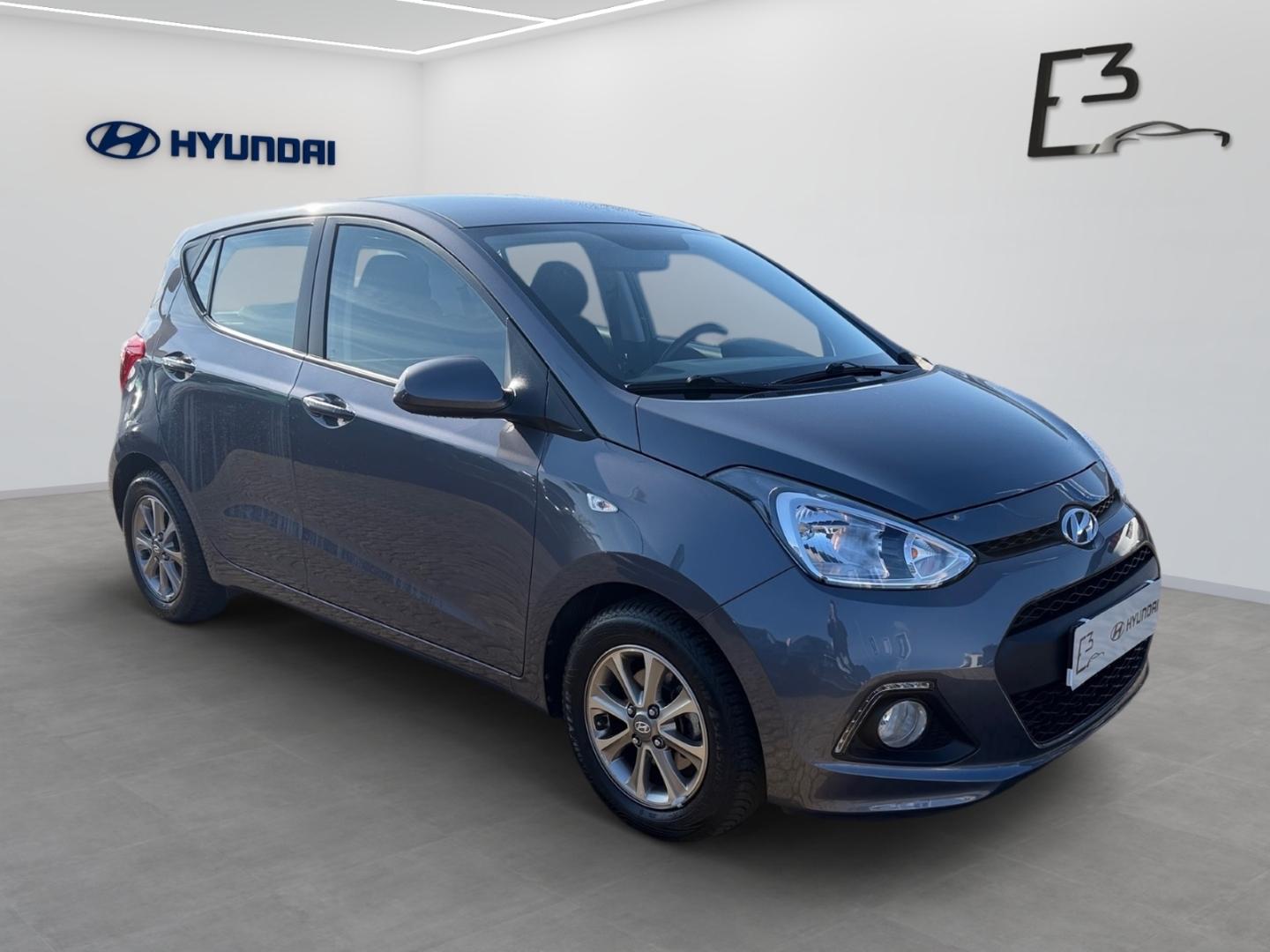 Hyundai i10 1.2 Benzin 5-MT YES! Silver AHK