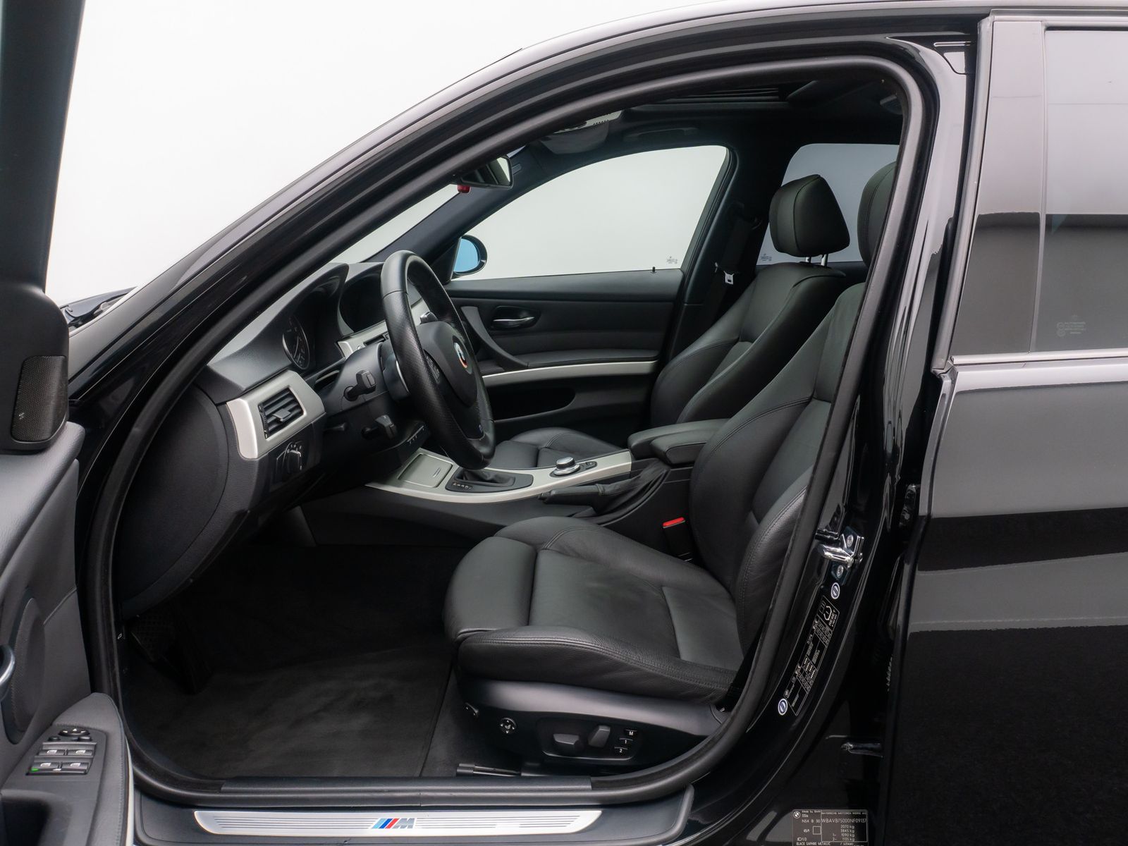 Fahrzeugabbildung BMW 335i M Sport NaviProf Xenon GSD HiFi TV Komfort