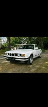BMW E34 525i - BMW 525: E34 525i