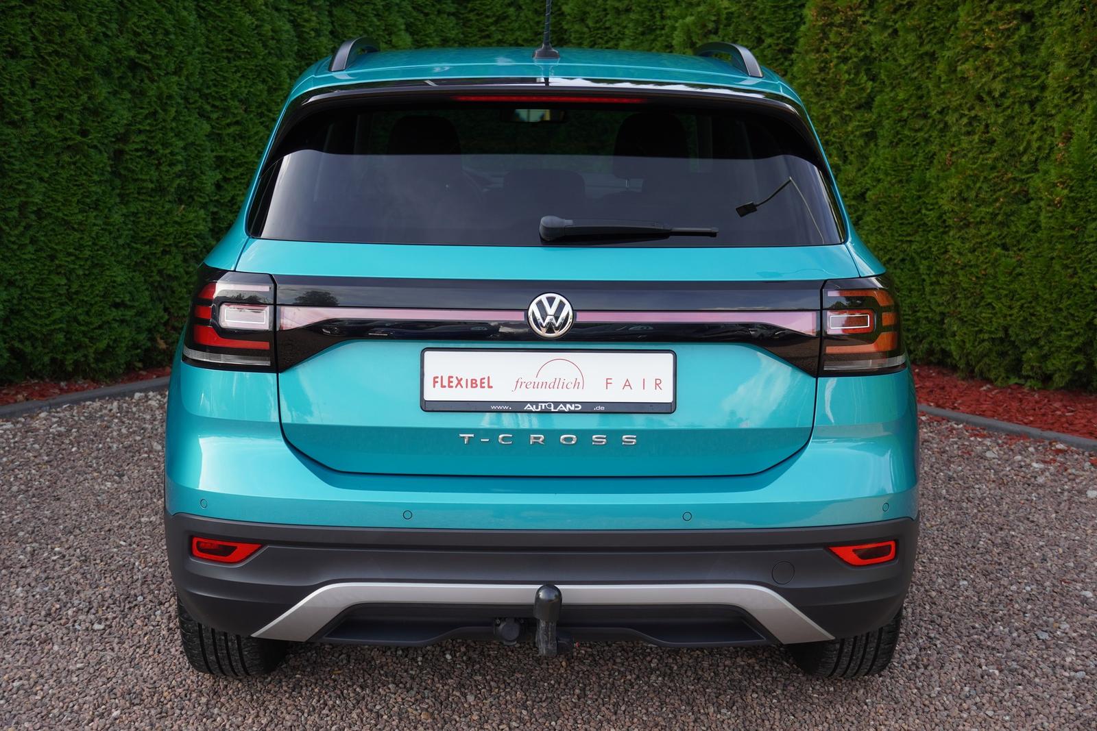 Volkswagen T-Cross 1.0 TSI Life PDC AHK Tempomat Totwinkel