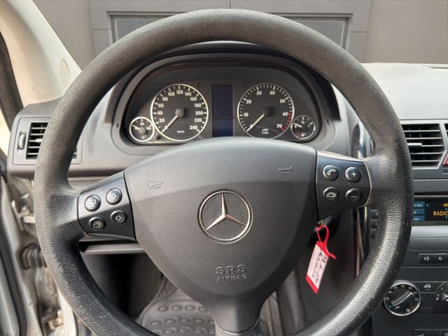 MERCEDES-BENZ A 150 A 150 CLASSIC — Bild 10 von 12