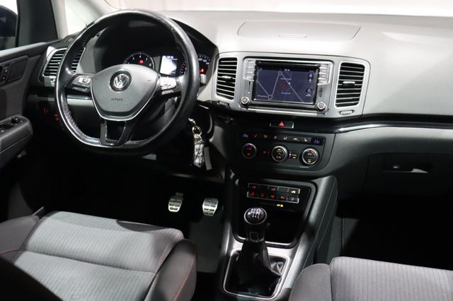 Sharan 1.4 TSI Sound ACC SHZ Bi-XENONNAVI SPORTP