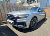 Audi Q8 Hybrid - Audi Q8 in Köln