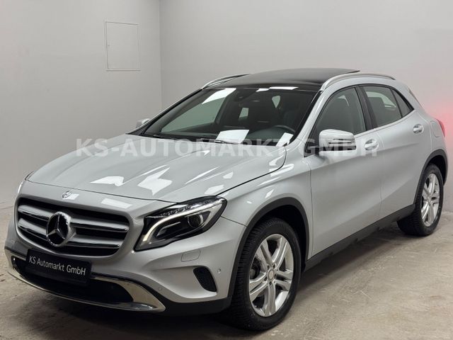 Mercedes-Benz GLA 220 CDI*Aut*Navi*Panorama*R-Kam*PDC*LED*