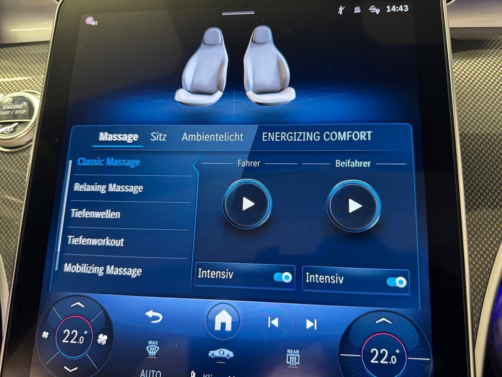 Fahrzeugabbildung Mercedes-Benz CLE 53 4M+ AMG Cabrio*AHK*360*Distronic*DigitalL