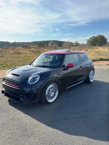 MINI John Cooper Works  JCW Pro Kit