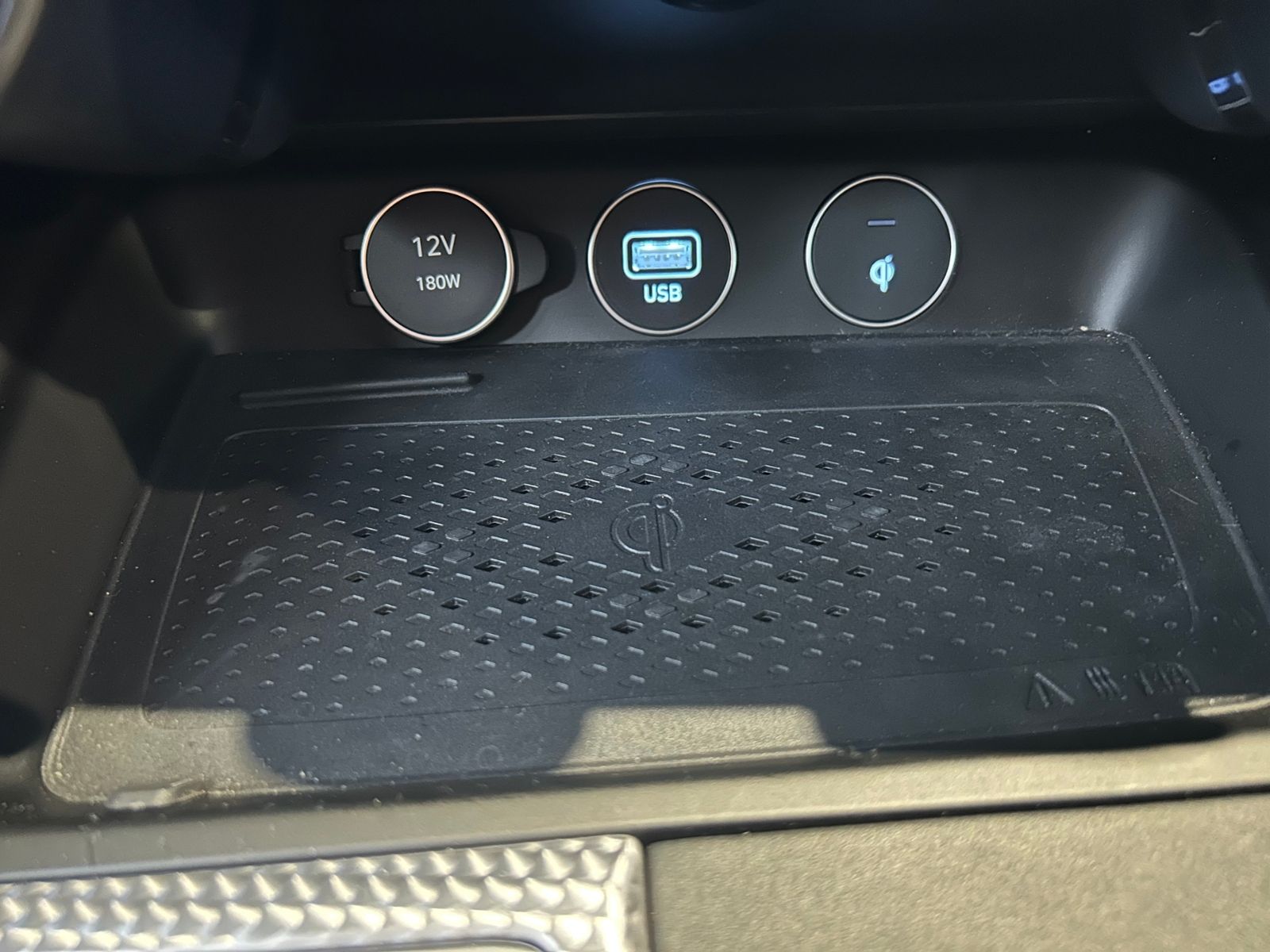 Fahrzeugabbildung Genesis G70  Shooting Brake2.2D AWD Sport Head Up D.