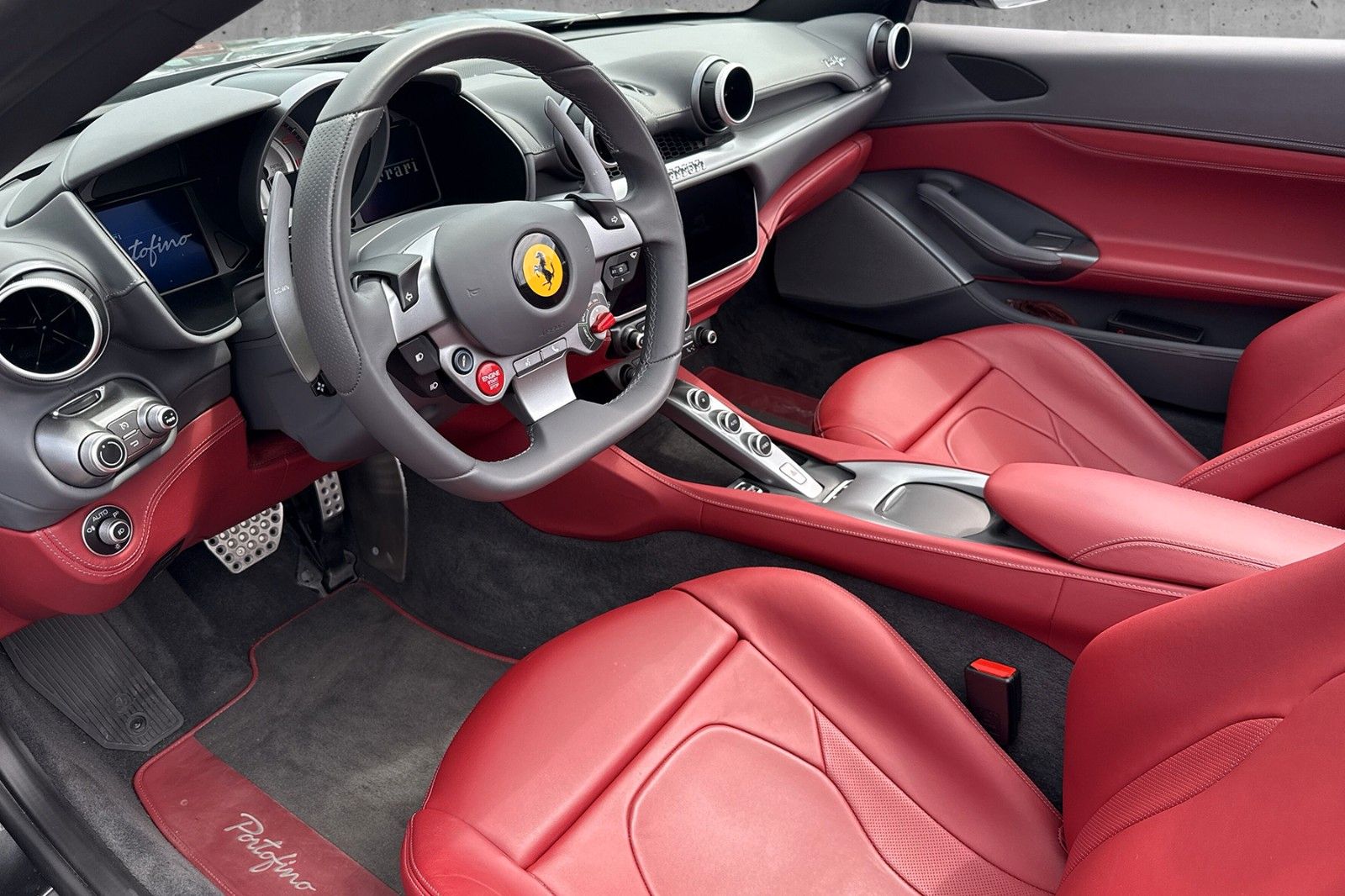 Fahrzeugabbildung Ferrari Portofino*Surroundview*Magneride*Top Zustand