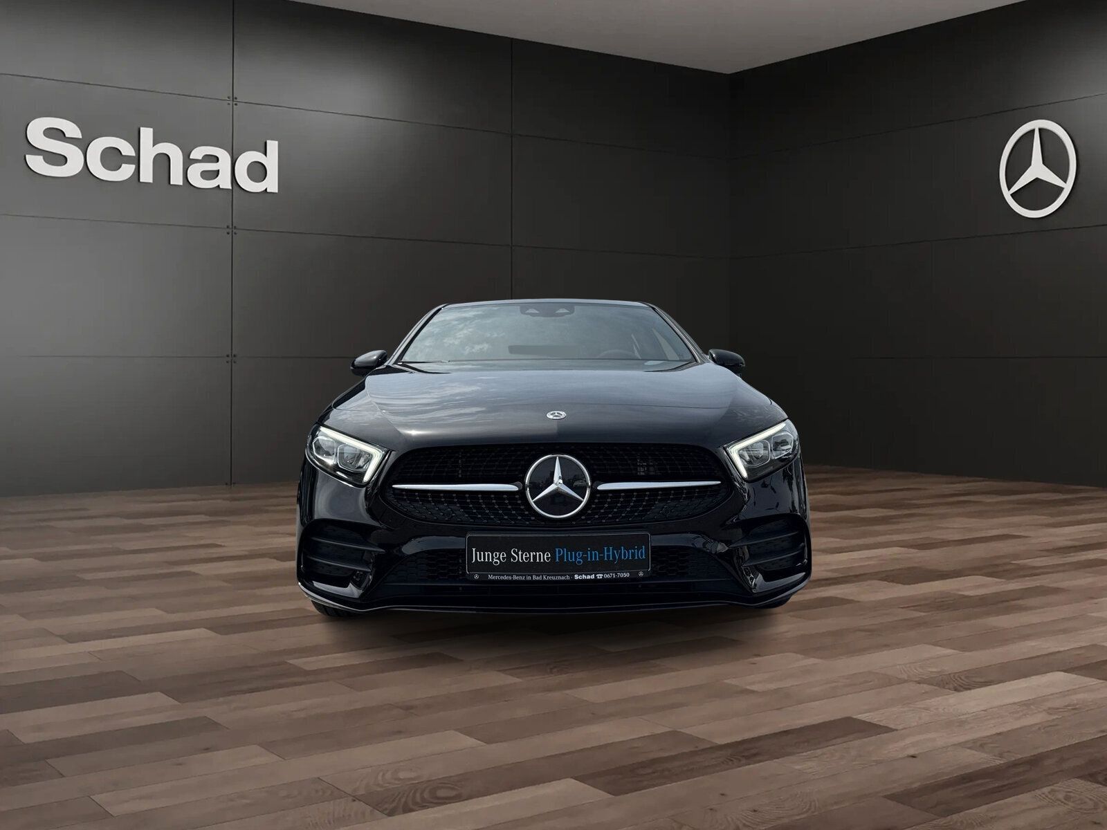 Mercedes-Benz A 250 e AMG NAVI+LED+AMBI+SHZ+CARPLAY+ASSIST+SHZ imagem 2