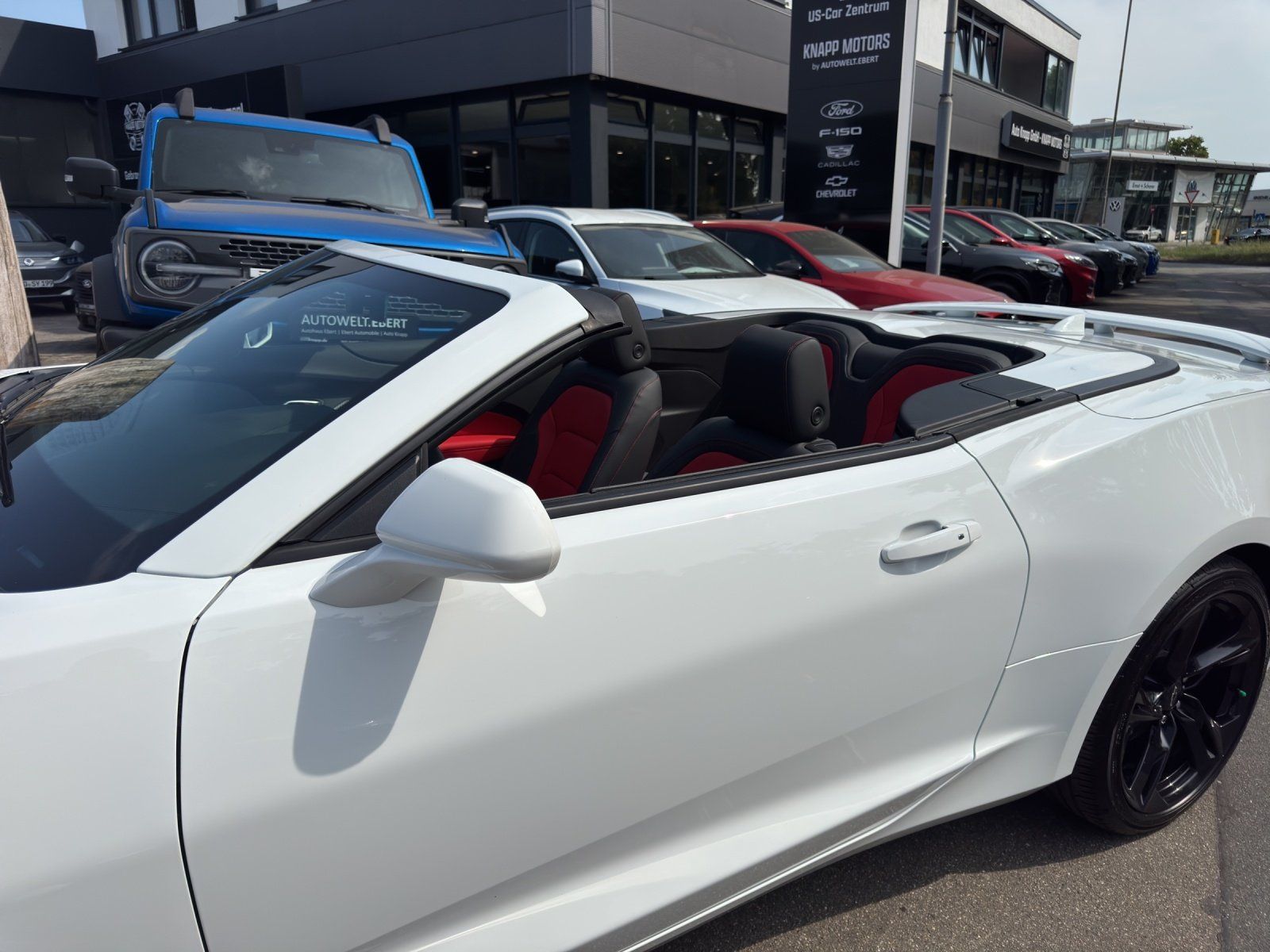 Fahrzeugabbildung Chevrolet Camaro Cabriolet Automatic RS PAKET/NAVI/RFK/TEM