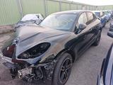 Porsche Macan Basis - Porsche: Unfallwagen