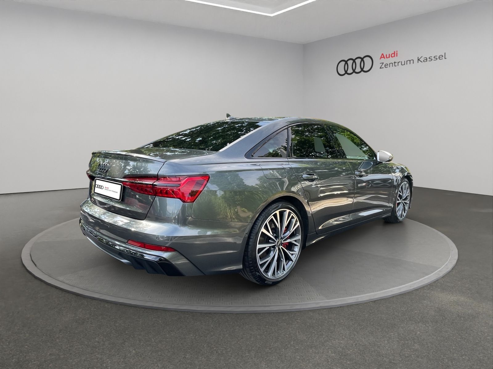 Audi S6 - Bild 7